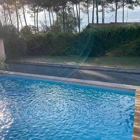 Maison Avec Sa Grande Terrasse Ensoleillee Prázdninový dům *