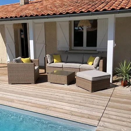 בית נופש Maison Avec Sa Grande Terrasse Ensoleillee