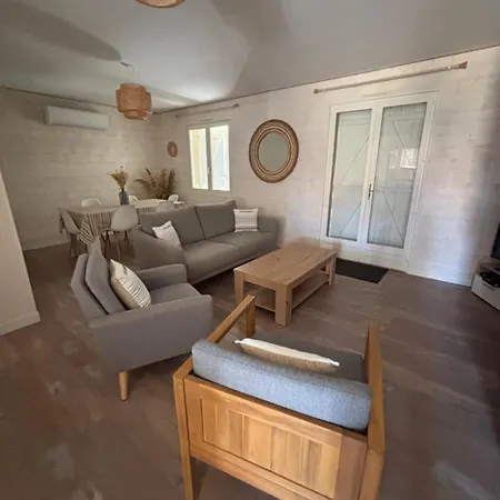 Maison Avec Sa Grande Terrasse Ensoleillee Prázdninový dům Gujan-Mestras